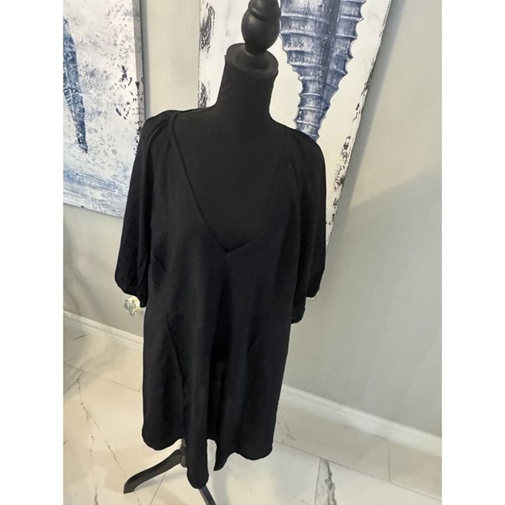 Torrid V-Neck Mini Dress SZ 1X